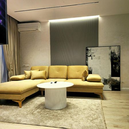 Center Apartment Easy_Luxury Tiranë Luaran gambar